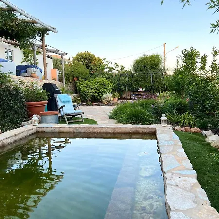 Villa Pequeno Paraiso, 6 Guests,