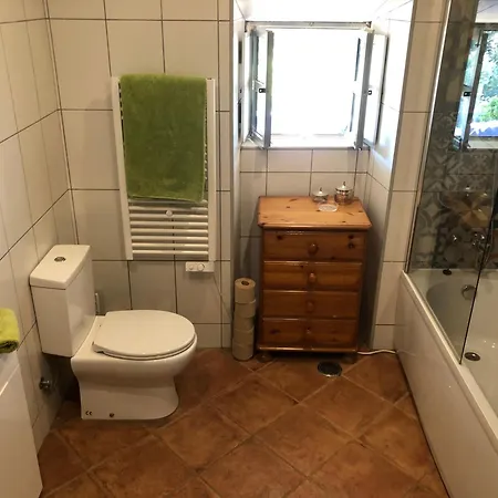 Villa Pequeno Paraiso, 6 Guests,